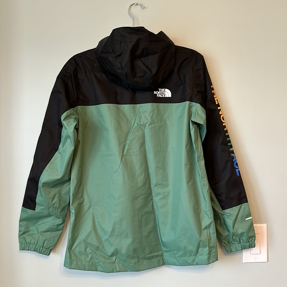 The North Face Boys Antora Rain Jacket in Deep Grass Green XL 14/16 - Picture 6 of 6